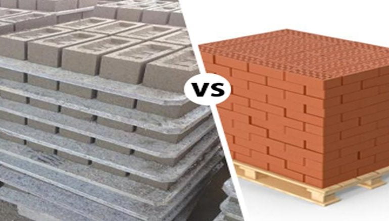 Plastic brick pallet vs.- wood brick pallet